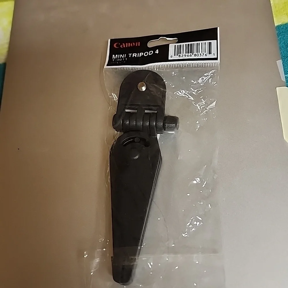 Canon mini tripod 4